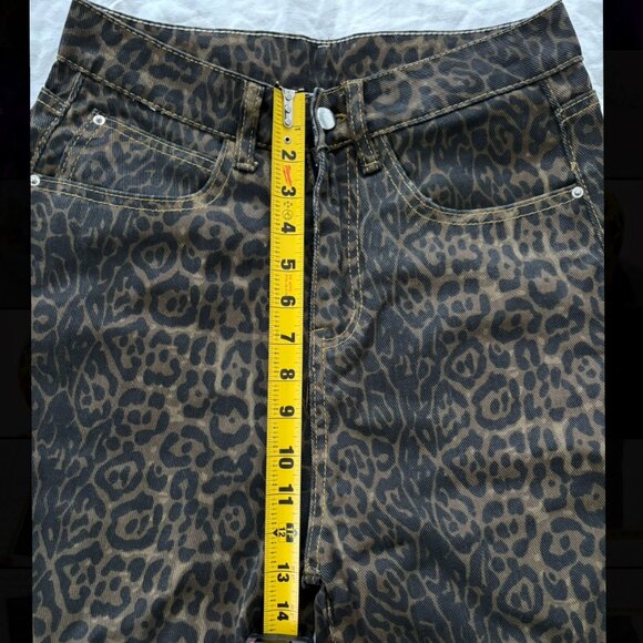 Leopard Print Jeans - Picture 4 of 9